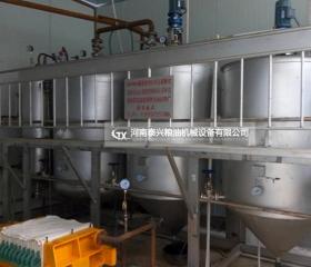 新疆喀什2噸棉籽油精煉設(shè)備安裝案例